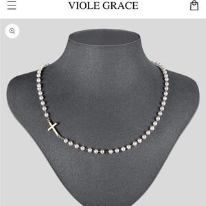 VIRAL  Pearl Necklace with Gold Cross Accent